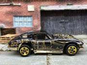 Loose Hot Wheels - 1963 Chevy Corvette - Black and Gold