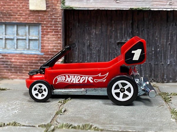 Loose Hot Wheels - Draggin' Wagon - Red and White Hot Wheels