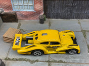 Loose Hot Wheels - VW Volkswagen Kafer Racer Race Car - Mooneyes Yellow — view 3