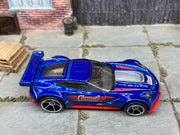 Loose Hot Wheels Chevy Corvette C7-R, Blue and Red Summit Racing — view 2