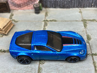 Loose Hot Wheels - 2011 Chevy Corvette Grand Sport - Blue, Black and Red — view 2