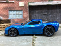 Loose Hot Wheels - 2011 Chevy Corvette Grand Sport - Blue, Black and Red — view 3