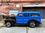 Loose Hot Wheels 40's Woody Dressed in Blue Wild Wave Livery — view 3