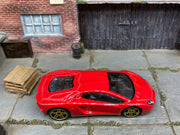 Loose Hot Wheels - Lamborghini Aventador LP 700-4 - Red and Gold — view 2