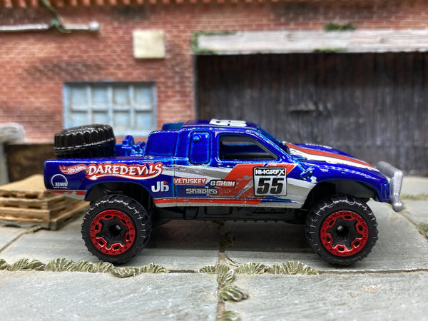 Loose Hot Wheels - Toyota Tacoma Off Road 4x4 Baja - Daredevils Blue 55