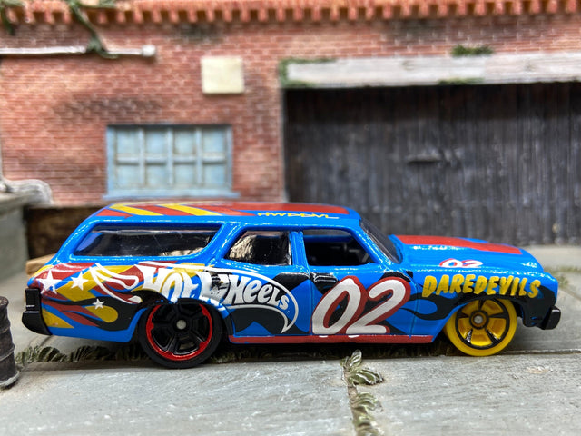 Loose Hot Wheels 1970 Chevy Chevelle SS Station Wagon, Daredevils Livery