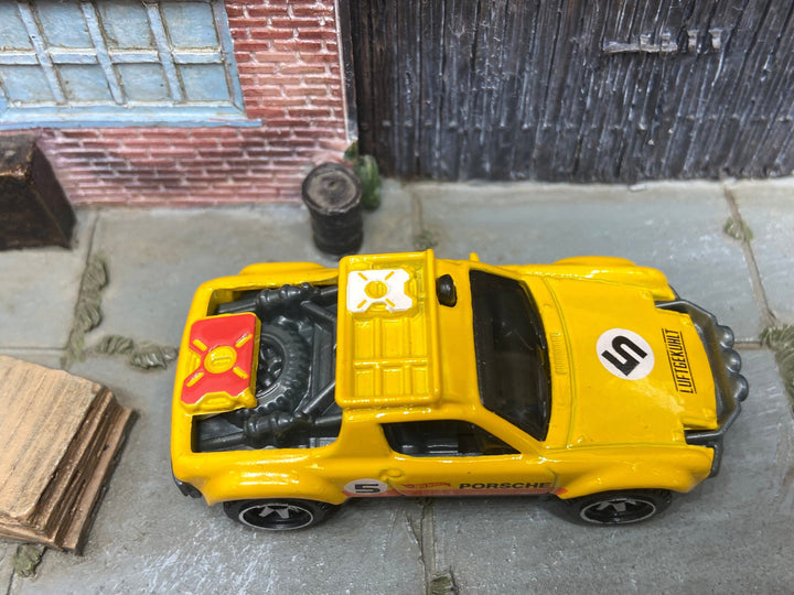 Loose Hot Wheels - Porsche 914 Safari - Yellow — view 2