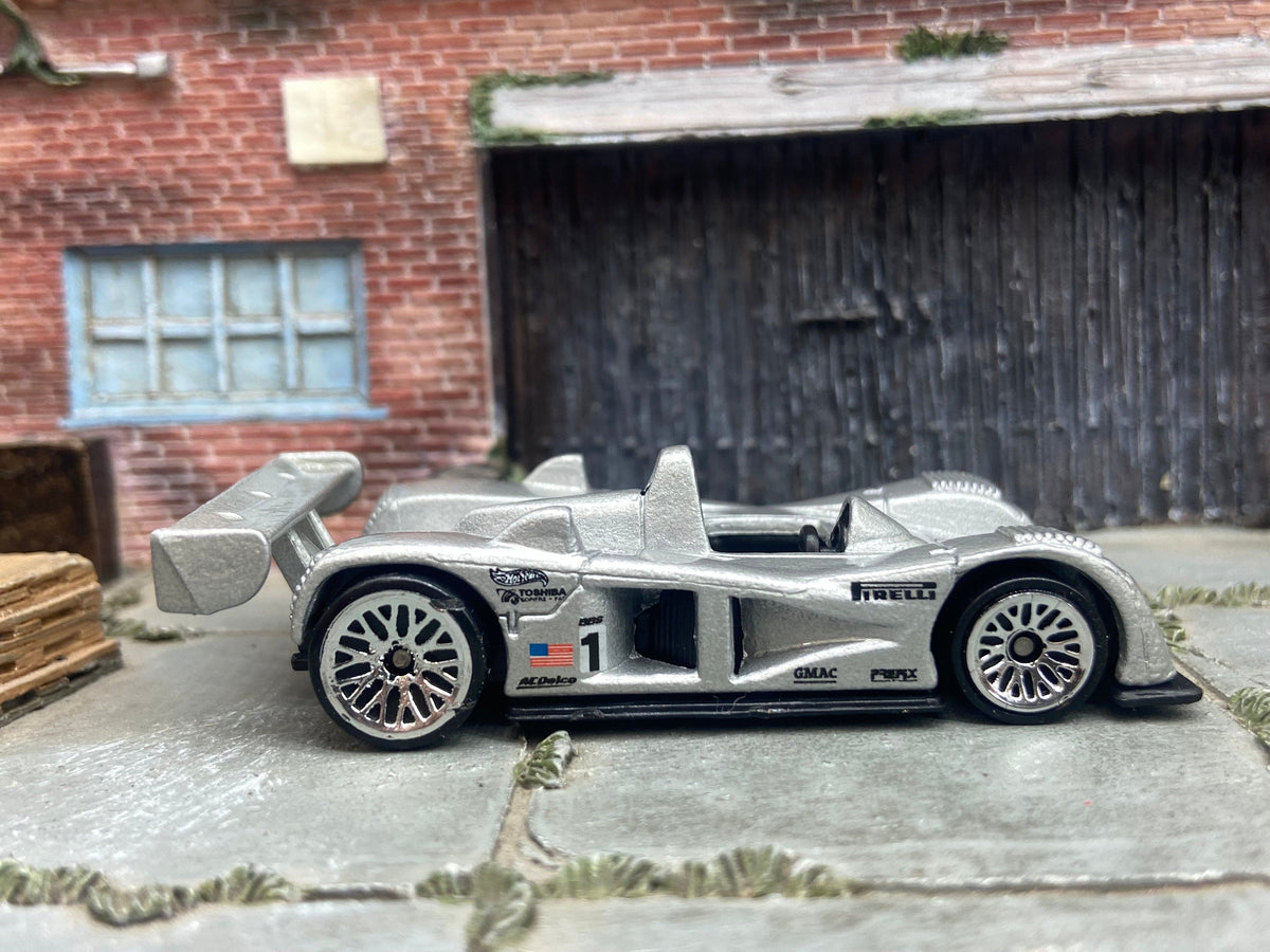 Loose Hot Wheels: Cadilac LMP Race Car - Silver