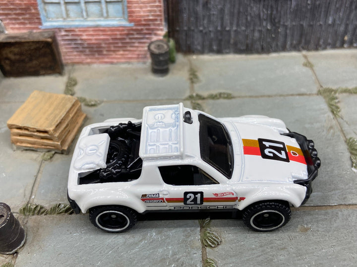 Loose Hot Wheels - Porsche 914 Safari - White — view 2