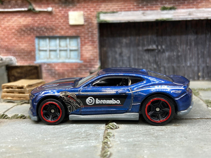 Loose Hot Wheels - 2018 Chevy Camaro SS - Blue and Black Brembo Brakes Livery