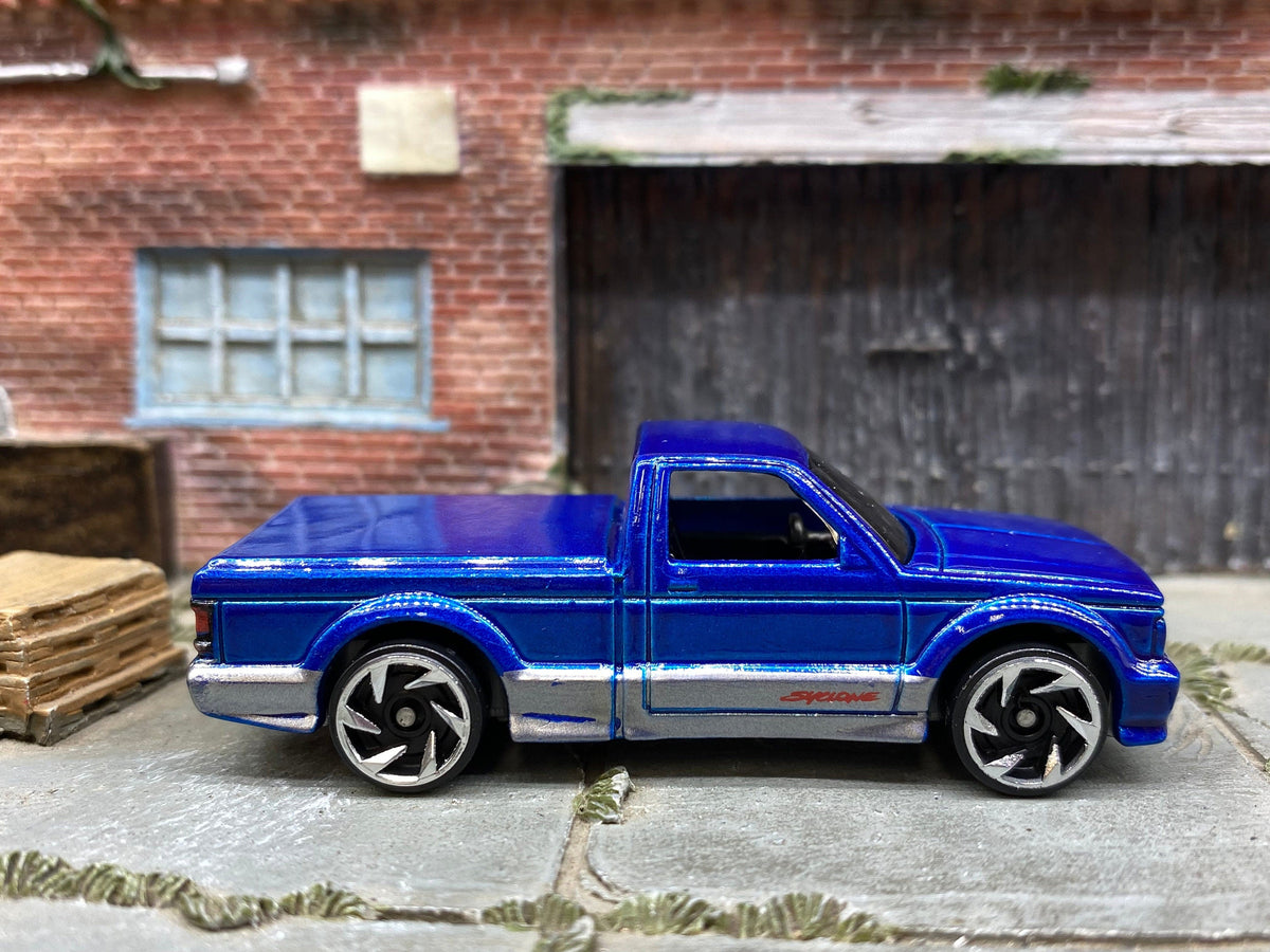 Loose Hot Wheels - 1991 GMC Syclone Pick Up Truck - Blue and Silver