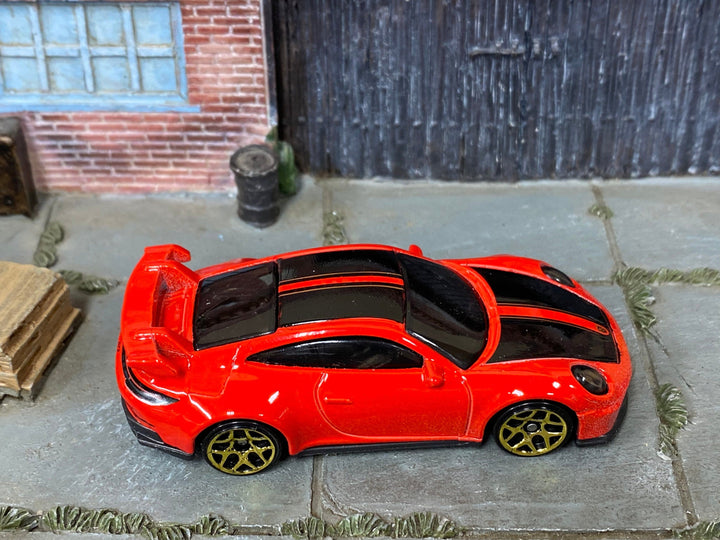Loose Hot Wheels - Porsche 911 GT3 - Red and Black — view 2