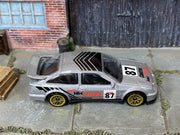 Loose Hot Wheels - 1987 Ford Sierra Cosworth - Silver and Black 87 — view 2