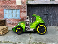 Loose Hot Wheels - Tooned Twin Mill - Green — view 3