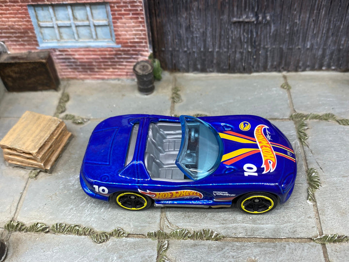 Blue Hot Wheels Dodge Viper R/T 10 — view 2