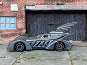 Loose Hot Wheels - Batman Batmobile Batman Forever Car - Gray — view 3
