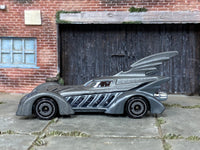 Loose Hot Wheels - Batman Batmobile Batman Forever Car - Gray — view 3