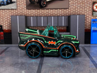Loose Hot Wheels - Batman Batmobile 60's TV Series Car TOON'D - Black and Green