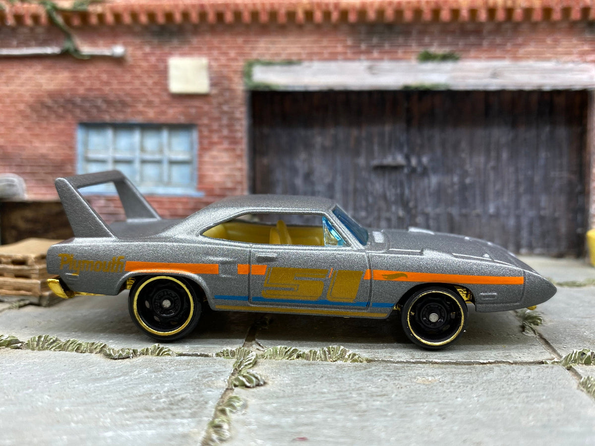 Loose Hot Wheels Plymouth Superbird - Satin Gray & Gold