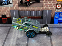 Loose Hot Wheels - HW Poppa Wheelie - Gray with Flames — view 2