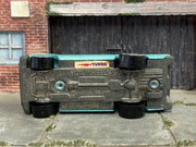 Loose Hot Wheels 1977 - Ford T-Bird - Light Blue, Pink and Yellow — view 4