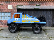 Loose Hot Wheels - Mercedes-Benz Unimog 1300 Off Road 4x4 - Blue Heavy Rescue Service — view 3