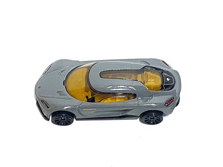 Loose Hot Wheels - Koenigsegg Gemera - Gray — view 2