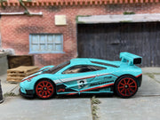Loose Hot Wheels - McLaren F1 GTR - Light Blue #3 Race Livery — view 3