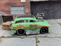 Loose Hot Wheels - Surf'n Turf Surf Wagon - Green — view 3