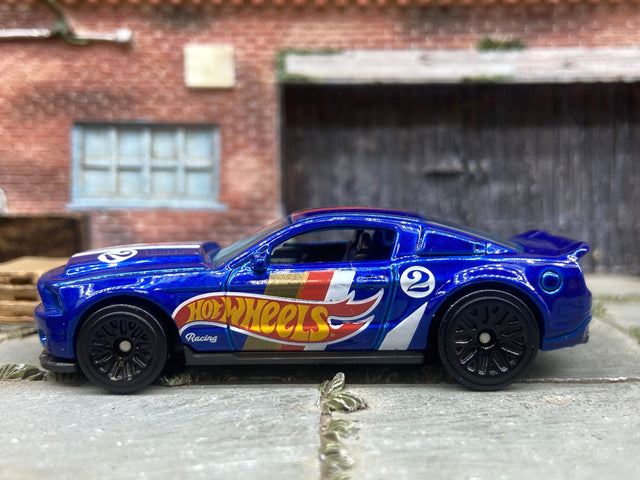 Loose Hot Wheels - 2010 Ford Mustang Shelby GT500 Super Snake in Blue Livery