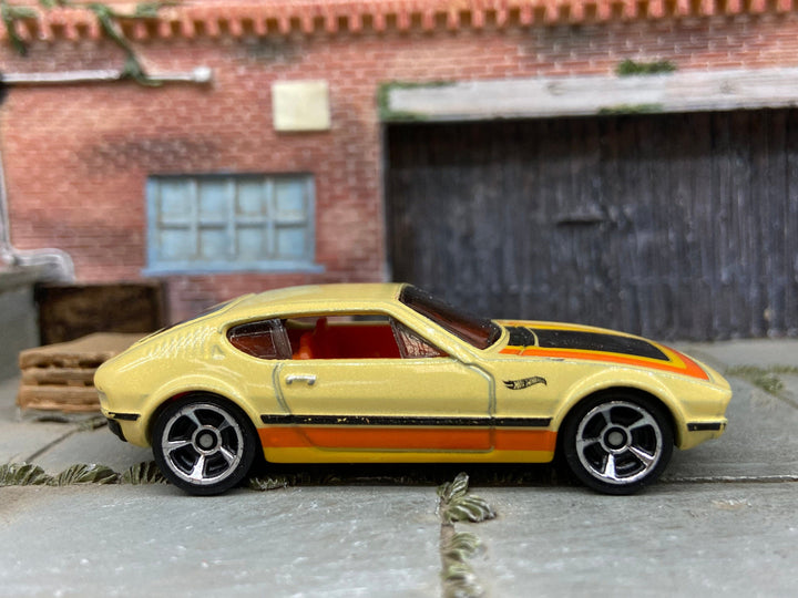 Loose Hot Wheels: VW Volkswagen SP2 in Yellow