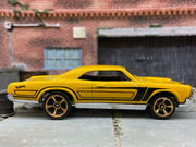 Loose Hot Wheels - 1967 Pontiac GTO - Yellow and Black