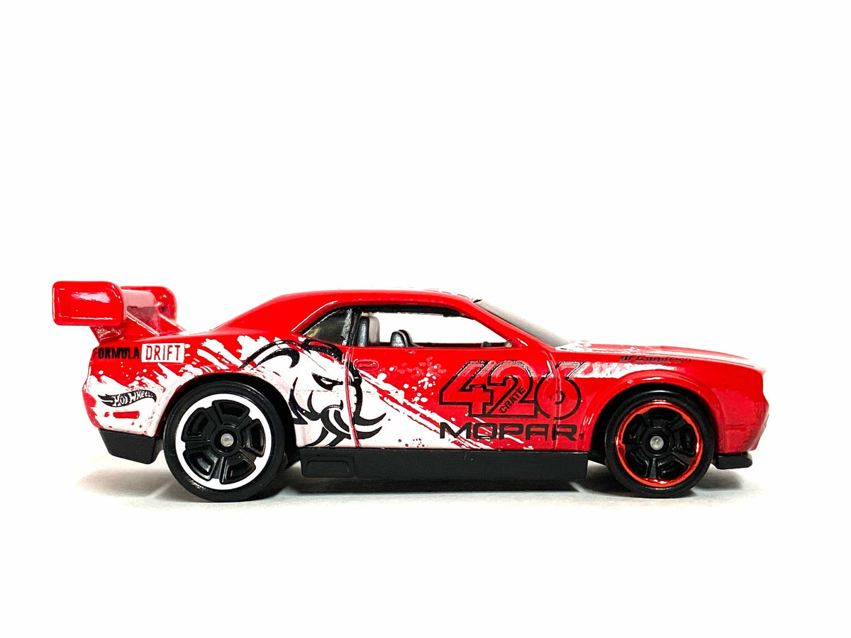 Loose Hot Wheels - Dodge Challenger Drift Car - Red and White