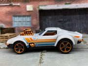 Hot Wheels '68 Chevy Corvette, Gas Monkey Garage, Pearl White & Gold