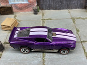 Loose Hot Wheels - BLVD Bruiser - Purple — view 2