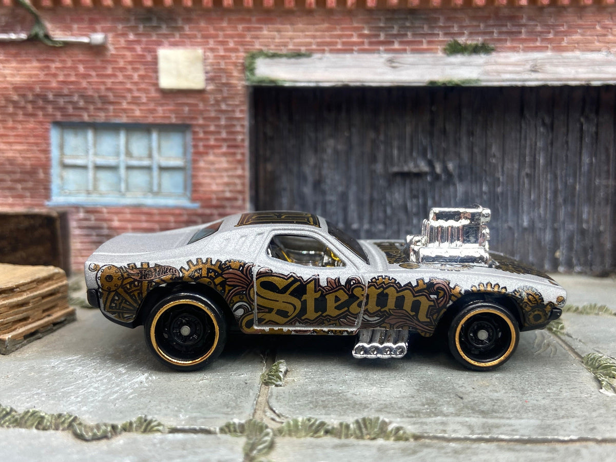Loose Hot Wheels - Rodger Dodger - Gray, Black and Gold