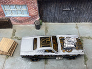 Loose Hot Wheels - Rodger Dodger - Gray, Black and Gold — view 2