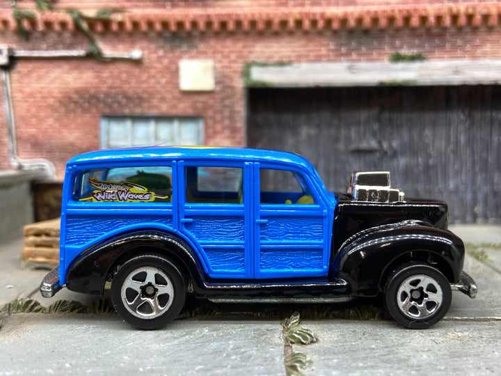 Loose Hot Wheels 40's Woody in Blue Wild Wave Livery