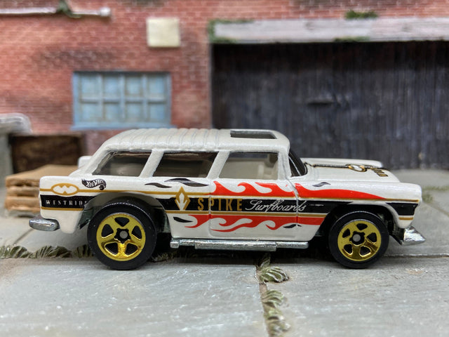Loose Hot Wheels - 1955 Chevy Nomad - White Spike Surfboard Livery