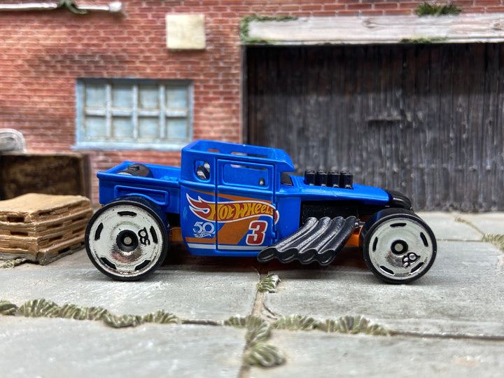 Loose Hot Wheels: Bone Shaker Hot Rod Truck - Hot Wheels Satin Blue