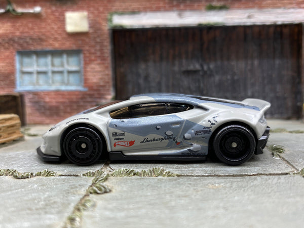 Loose Hot Wheels - Lamborghini Huracan Coupe LB WORKS - Gray Camo