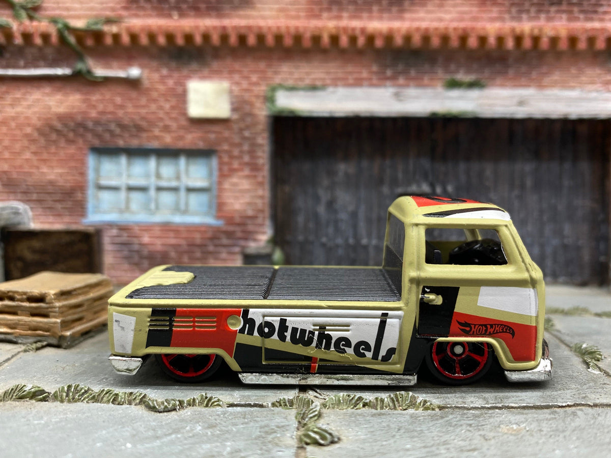 Loose Hot Wheels - VW Volkswagen T2 Pick Up - Tan, Red and Black