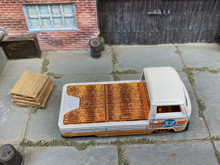Loose Hot Wheels - VW Volkswagen T2 Pick Up - Pearl White and Gold 52nd Anniversary — view 2