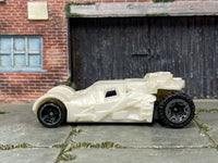Loose Hot Wheels - Batman Batmobile Justice League - White — view 3