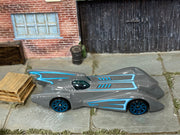Loose Hot Wheels - Batman Batmobile The Brave and The Bold - Gray and Blue — view 2