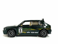 Loose Hot Wheels - Lancia Delta Integrale Race Car - Green 8 Race Livery — view 3