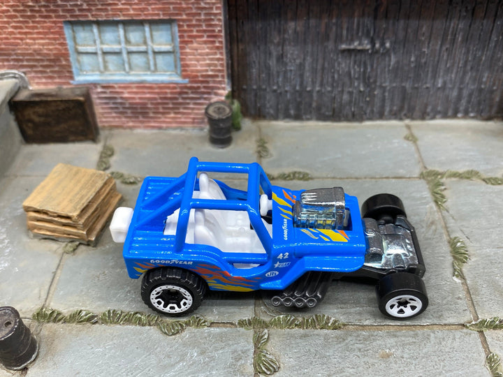 Loose Hot Wheels - 1942 Willys MB Mud Bog Jeep - Blue and White — view 2