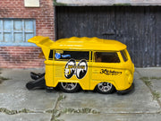 Loose Hot Wheels - Volkswagen Kool Kombi - Mooneyes Yellow