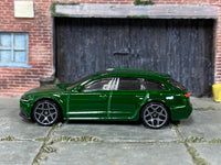 Loose Hot Wheels - 2017 Audi RS6 Avant - Green — view 3