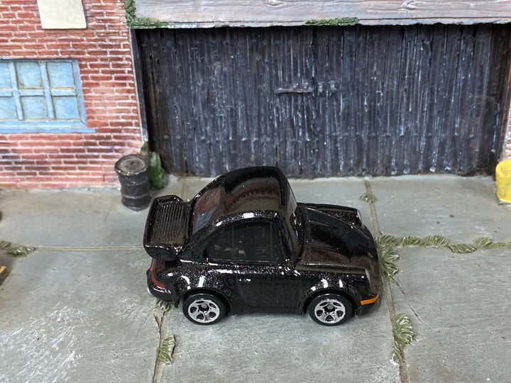 Loose Hot Wheels - Tooned Porsche 911 Turbo 3.6 - Black — view 2